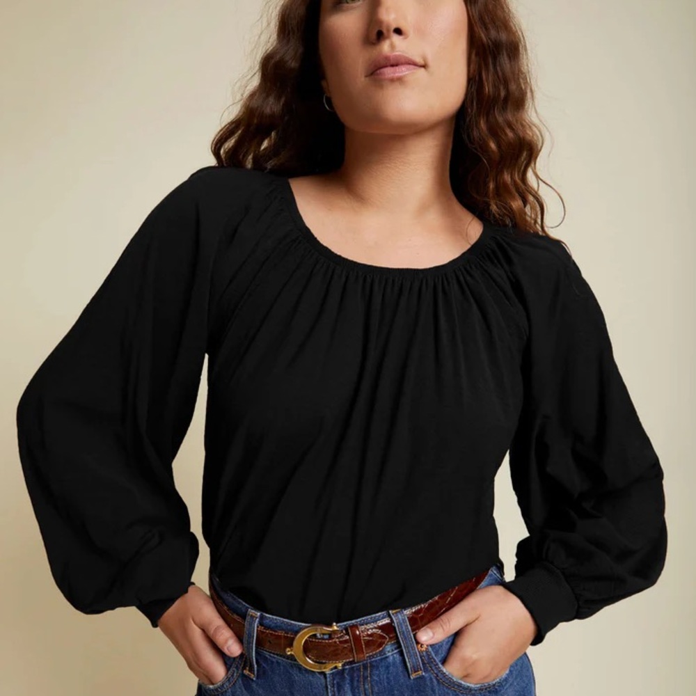 Nation Ltd Women’s Medium Sloane Black Scoop or Off Shoulder Long Sleeve Shirt